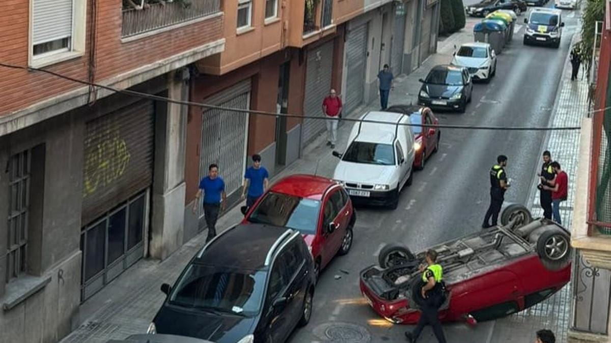 L'Ajuntament d'Alcoi inverteix una millonà en cotxes per a promoure la mobilitat sostenible
