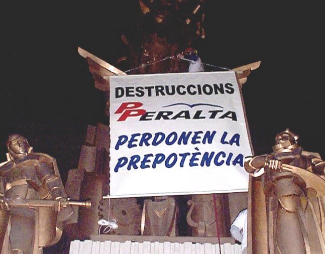 L'Ajuntament d'Alcoi no troba culpables del cas Rosaleda tot i que els responsables han eixit en fotos inaugurant l’obra